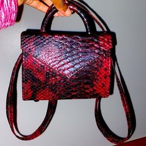 HANDMADE MINI LEATHER BAGS 28$